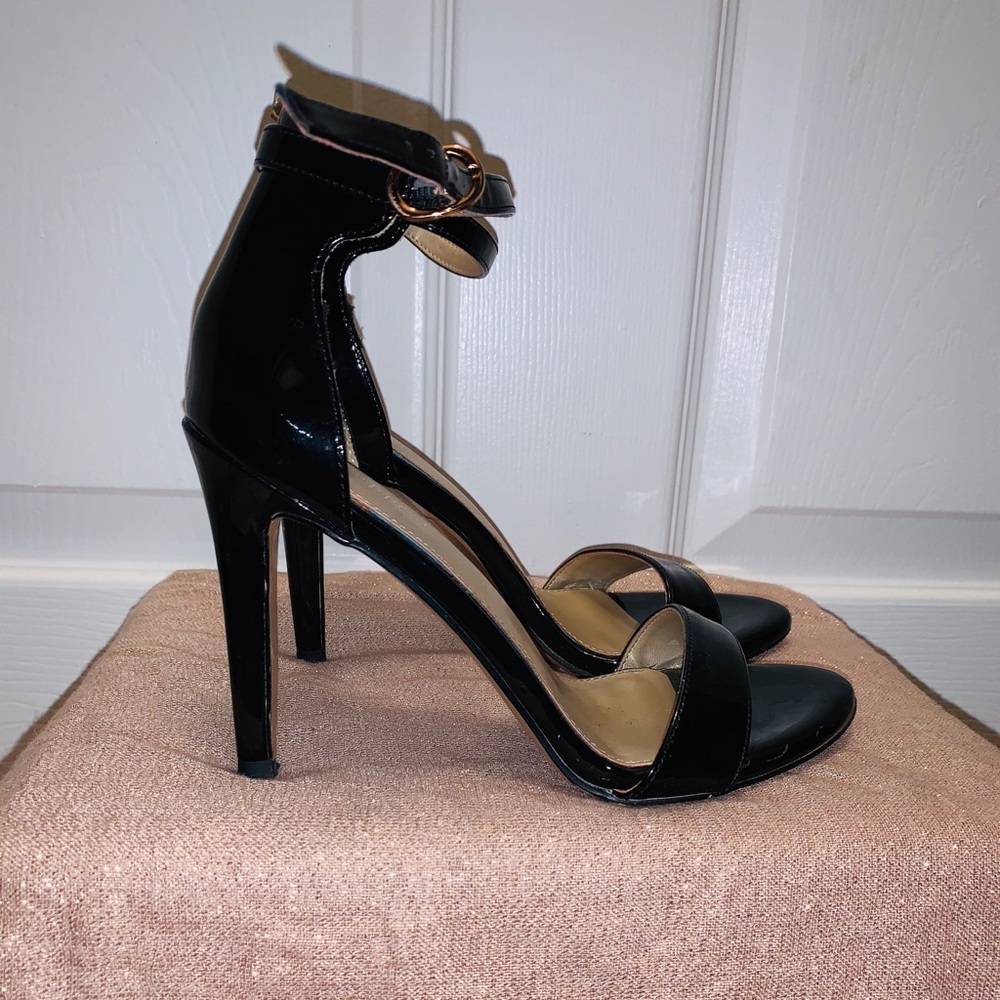 Black heels